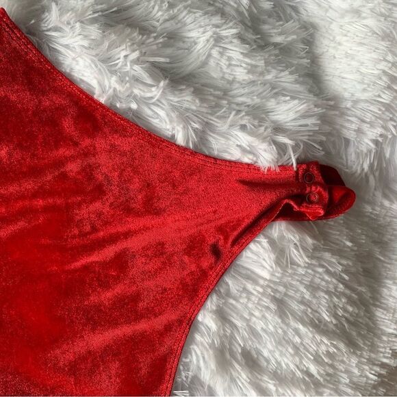 RED VELVET BODYSUIT - Picture 6 of 6